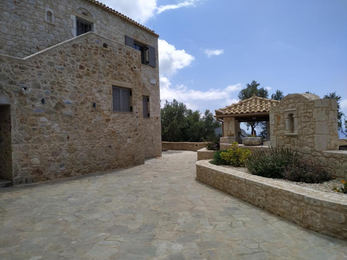 Villa Antares Riglia Exterior photo